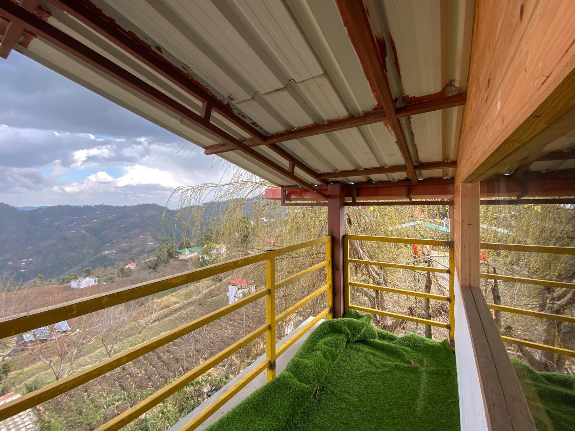 Lushtree Backpackers - Hostel & Cafe Mukteshwar Exterior photo